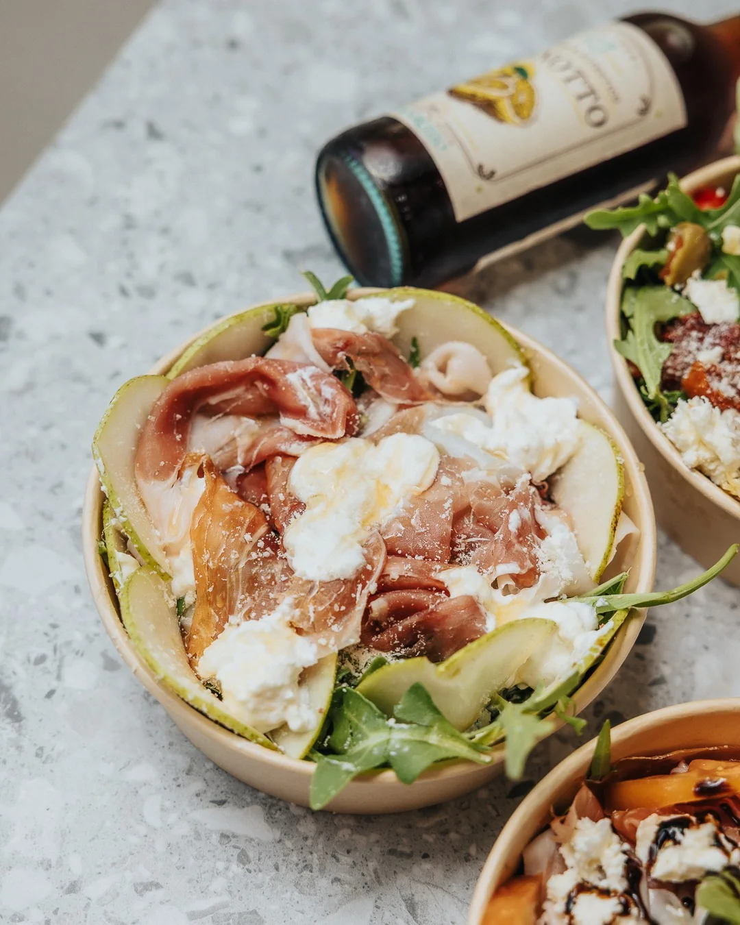 Bellini-inspired salad bowl